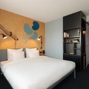 *** Hotel Conscious The Tire Station Países Bajos